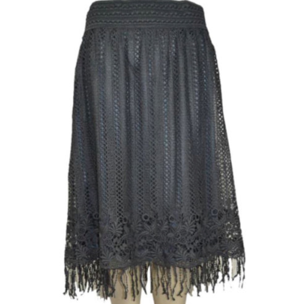 PRETTY ANGEL knee-length black skirt w/ tassels